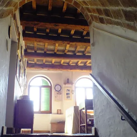 Monti In The Old Winery Holiday home *